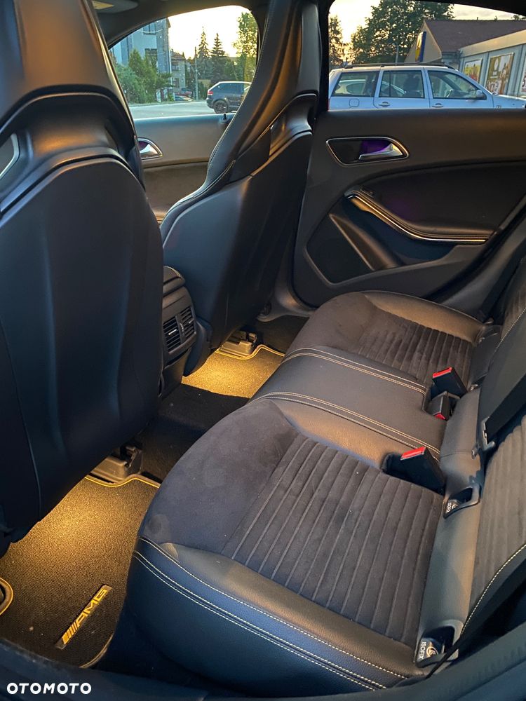 Mercedes-Benz Klasa A AMG 45 4Matic AMG Speedshift 7G-DCT Yellow Night Edition - 17