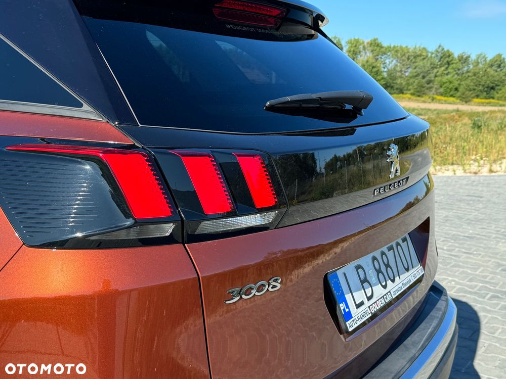 Peugeot 3008 1.6 BlueHDi Allure S&S EAT6 - 17