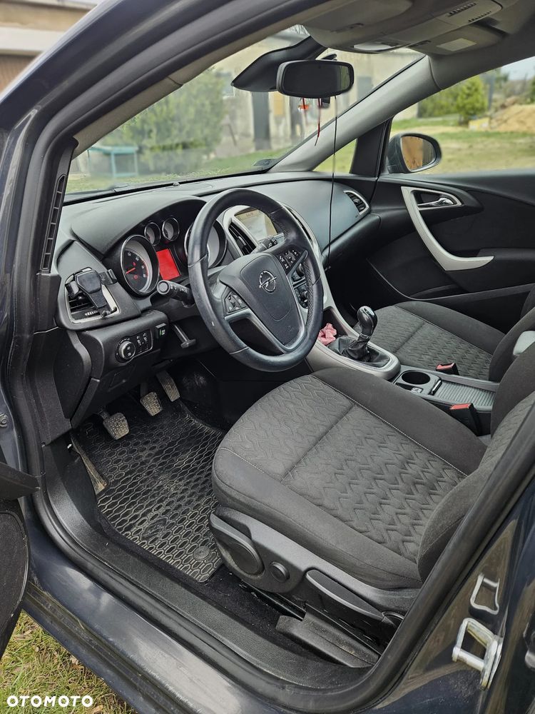 Opel Astra 1.4 Turbo - 12