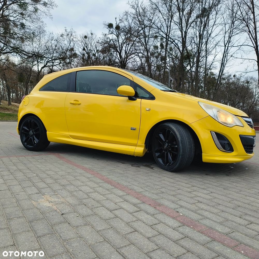 Opel Corsa 1.3 CDTI Color Edition - 1