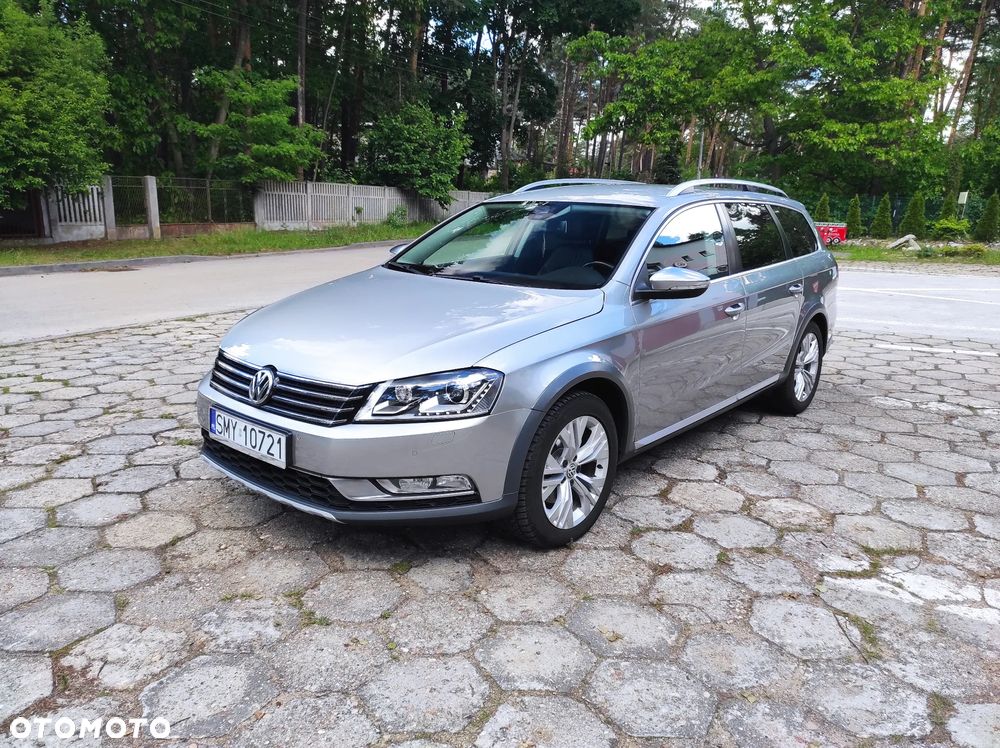 Volkswagen Passat Alltrack - 1