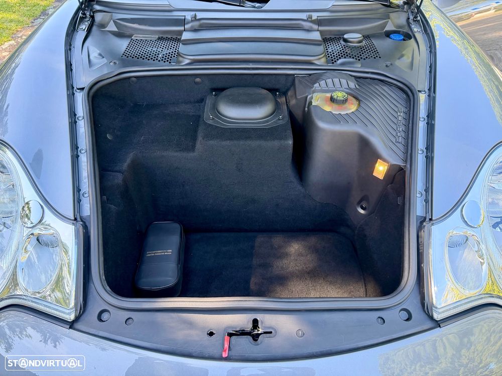 Porsche 911 (996) - 16