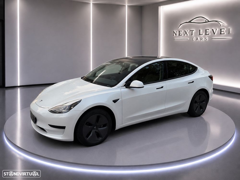 Tesla Model 3 Standard Range Plus RWD - 2