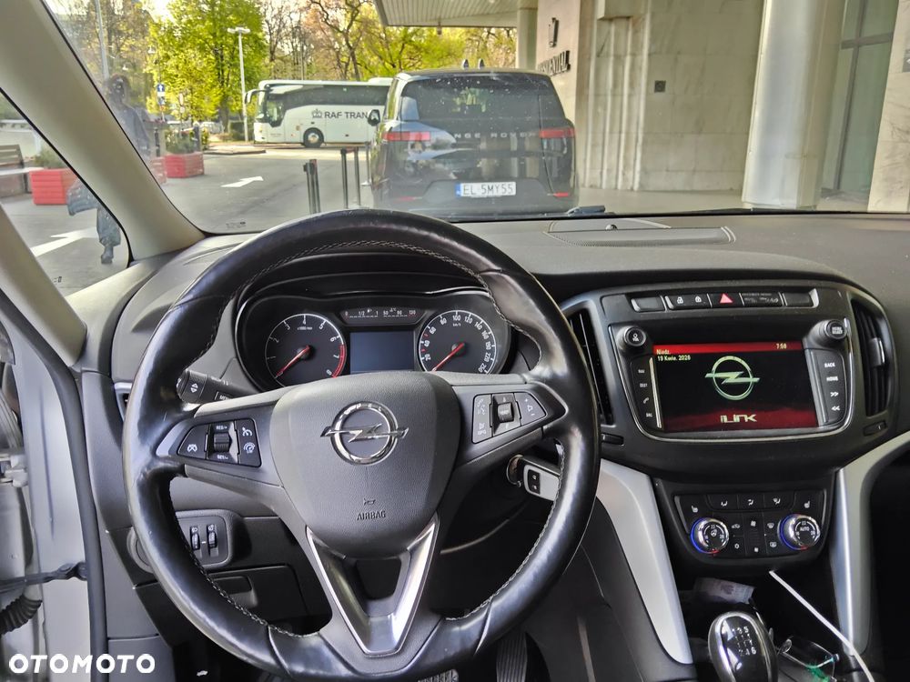 Opel Zafira 1.4 T Cosmo - 14