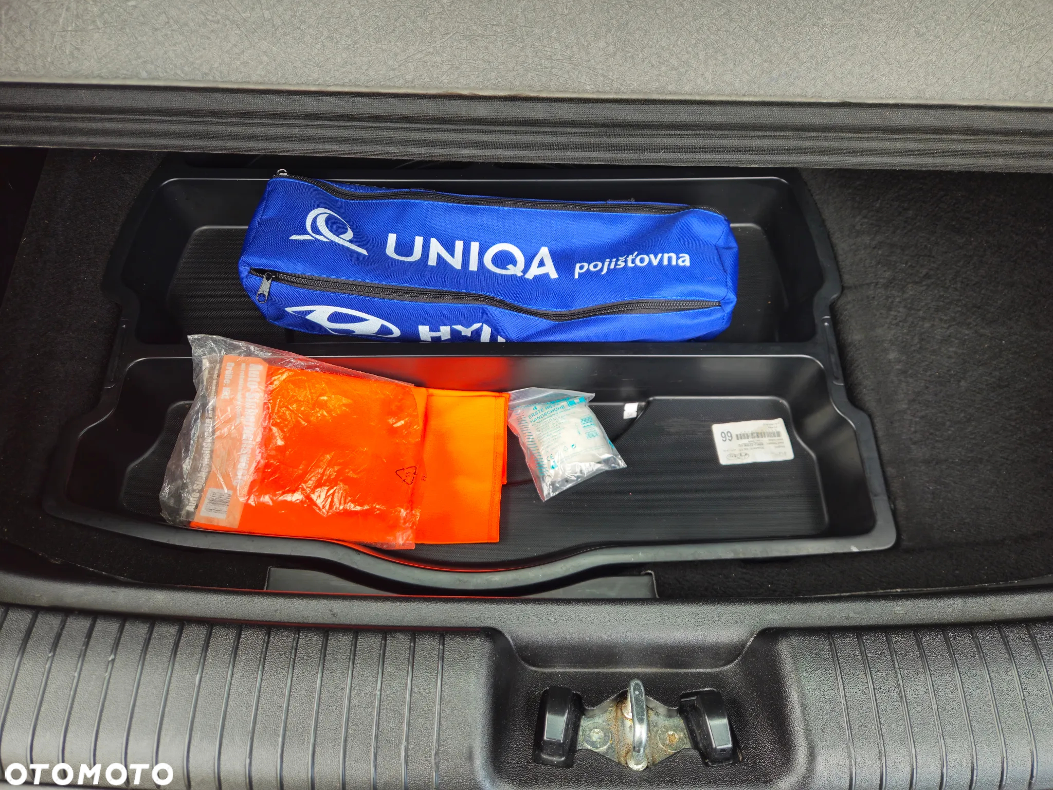 Hyundai ix20 1.4 blue Comfort - 15