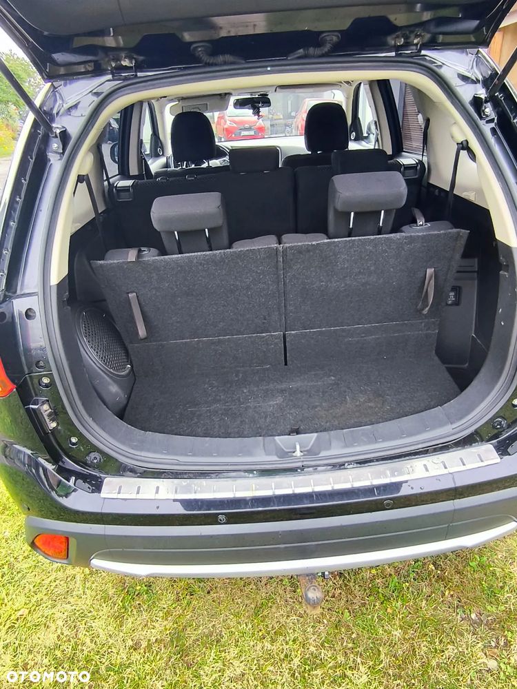 Mitsubishi Outlander 2.0 Intense + 4WD CVT - 2