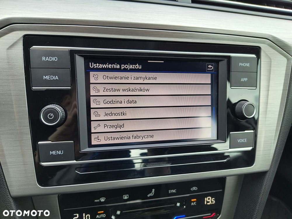 Volkswagen Passat 1.5 TSI EVO Essence - 31