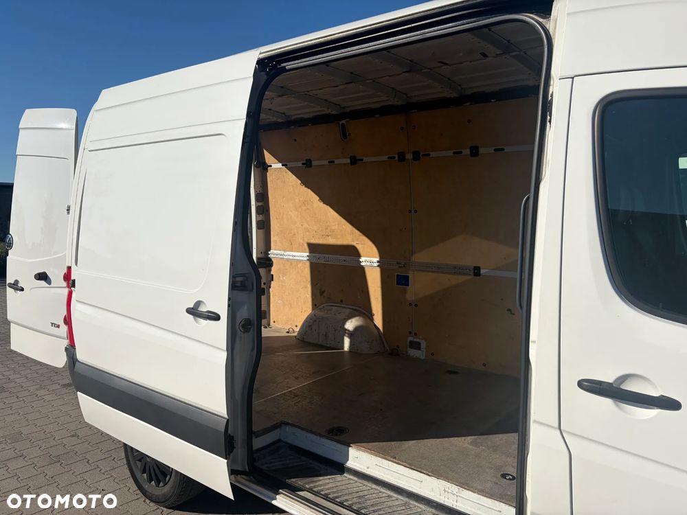 Volkswagen Crafter - 12