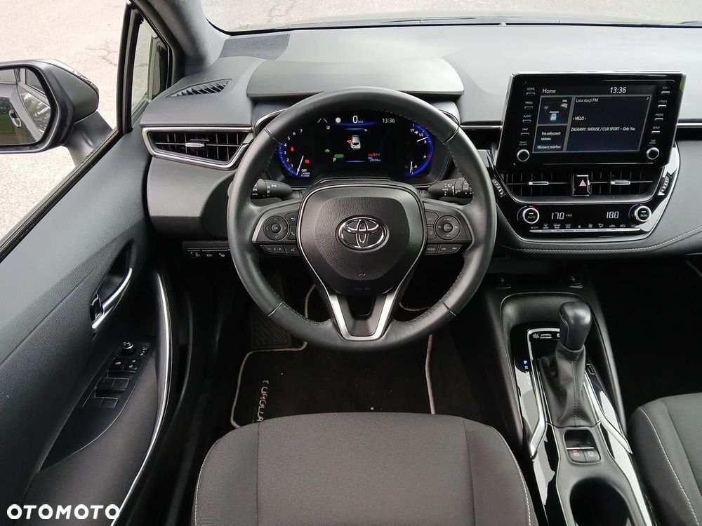 Toyota Corolla - 27