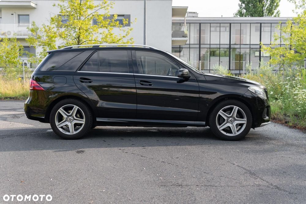Mercedes-Benz GLE 350 d 4-Matic - 8