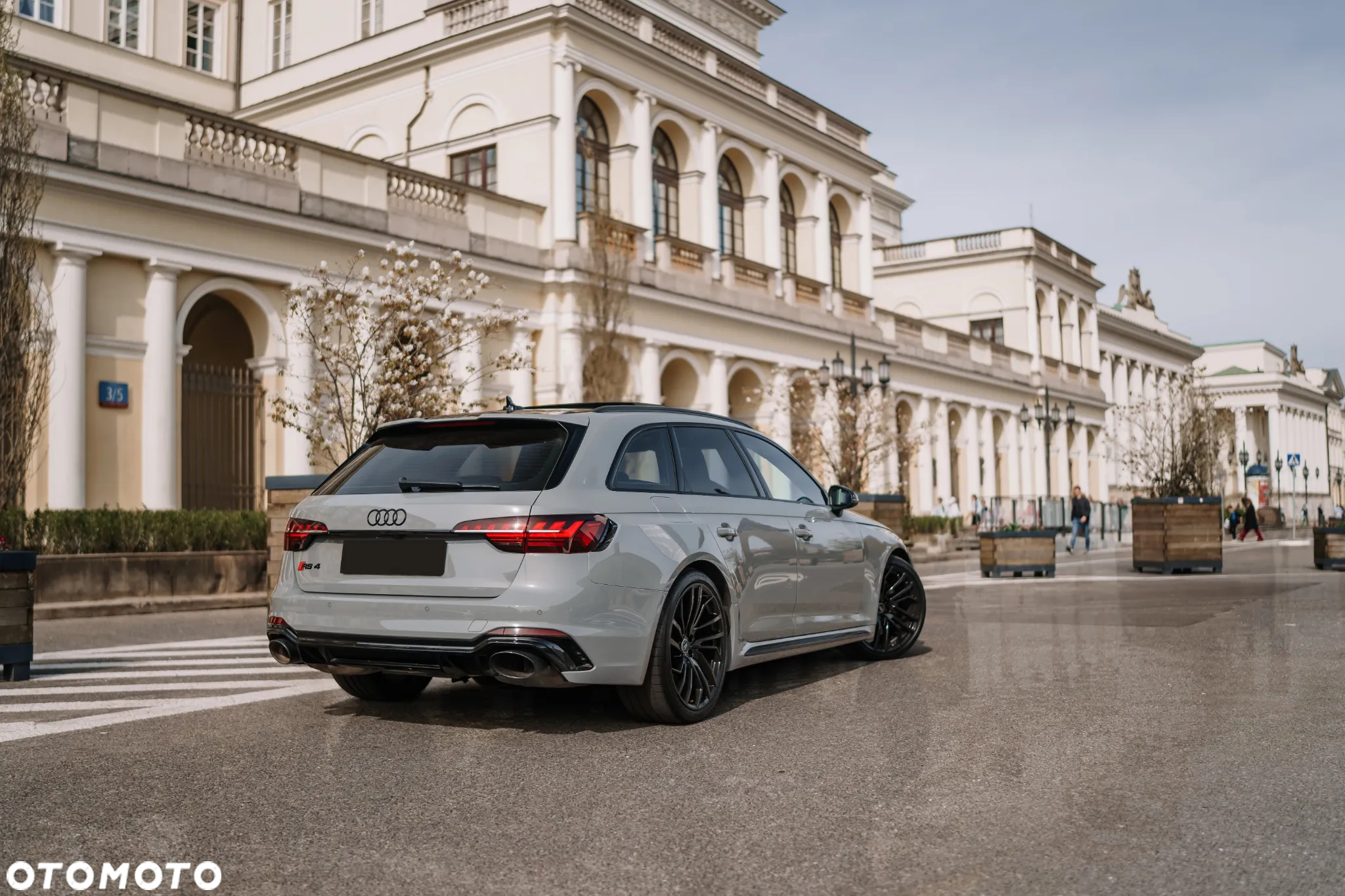 Audi RS4 TFSI Quattro Tiptronic - 7