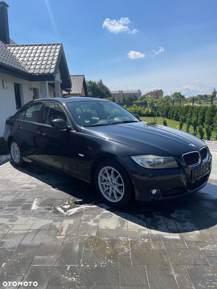 BMW Seria 3 318i Edition Lifestyle - 1