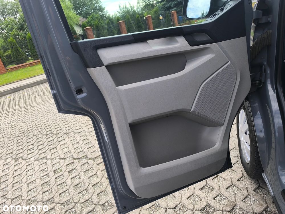 Volkswagen Caravelle 2.0 TDI L2 Comfortline - 24