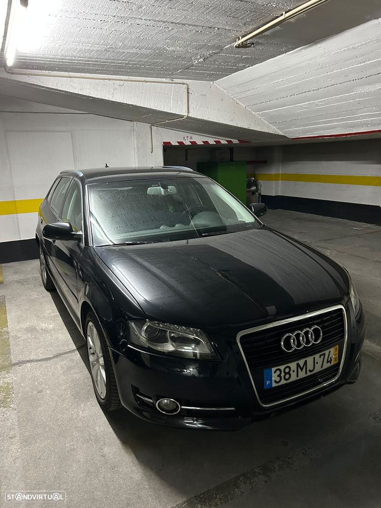 Audi A3 Sportback 2.0 TDi Attraction Business Line - 2