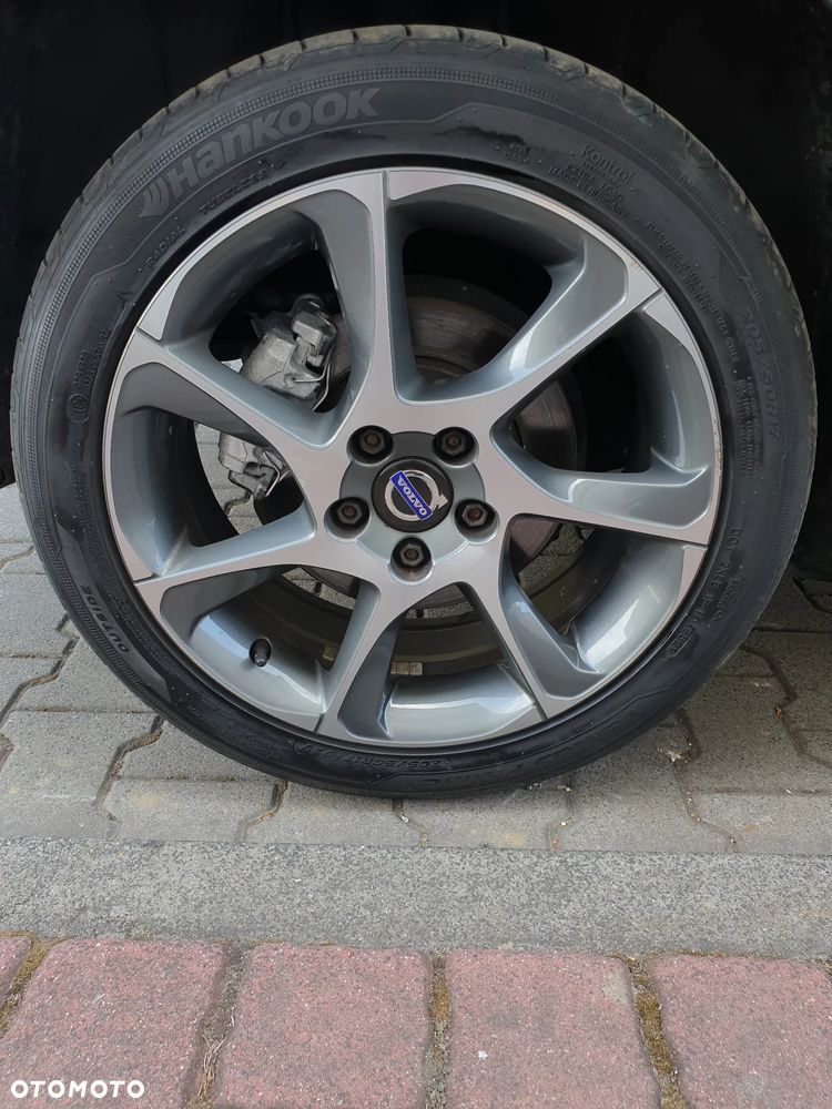 Volvo V40 D2 R Design - 39