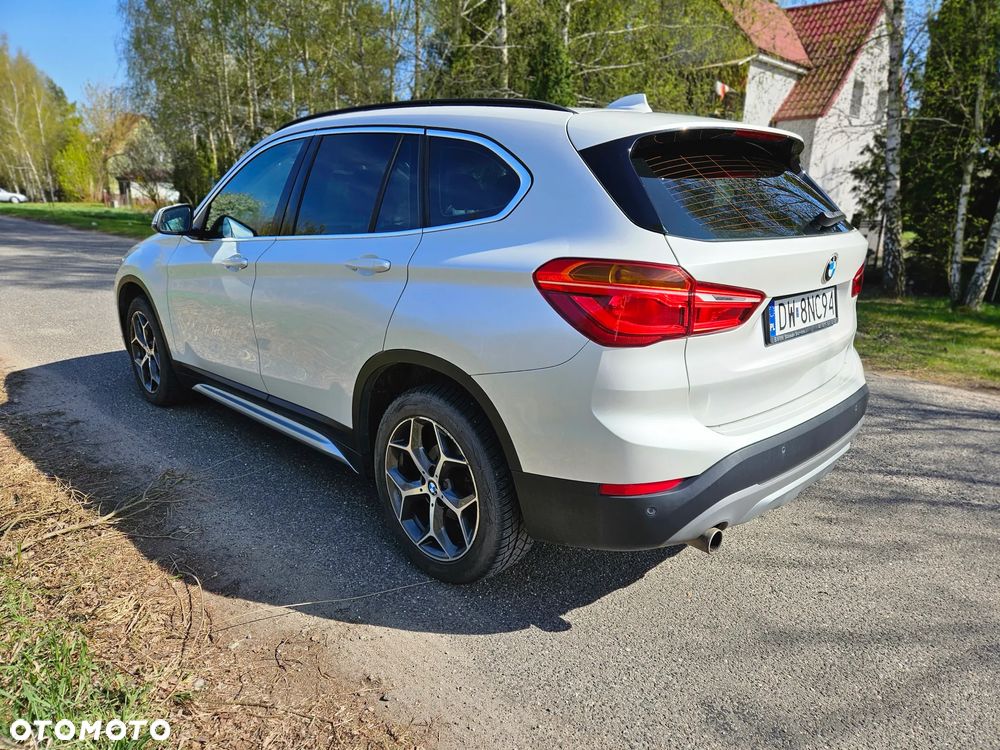 BMW X1 sDrive18i xLine - 5