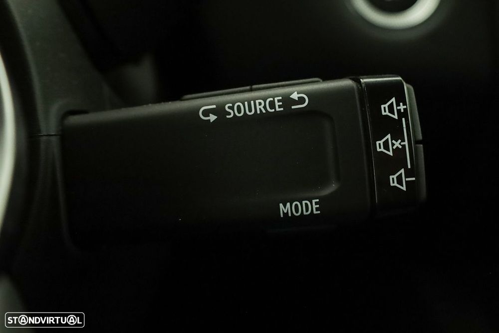 Renault Captur 1.0 TCe Techno Bi-Fuel - 19