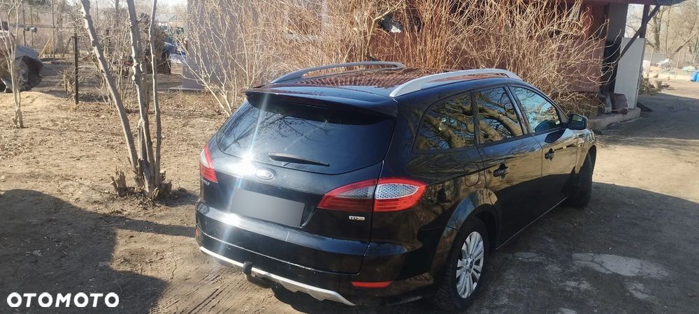 Ford Mondeo 2.0 TDCi Ghia - 9