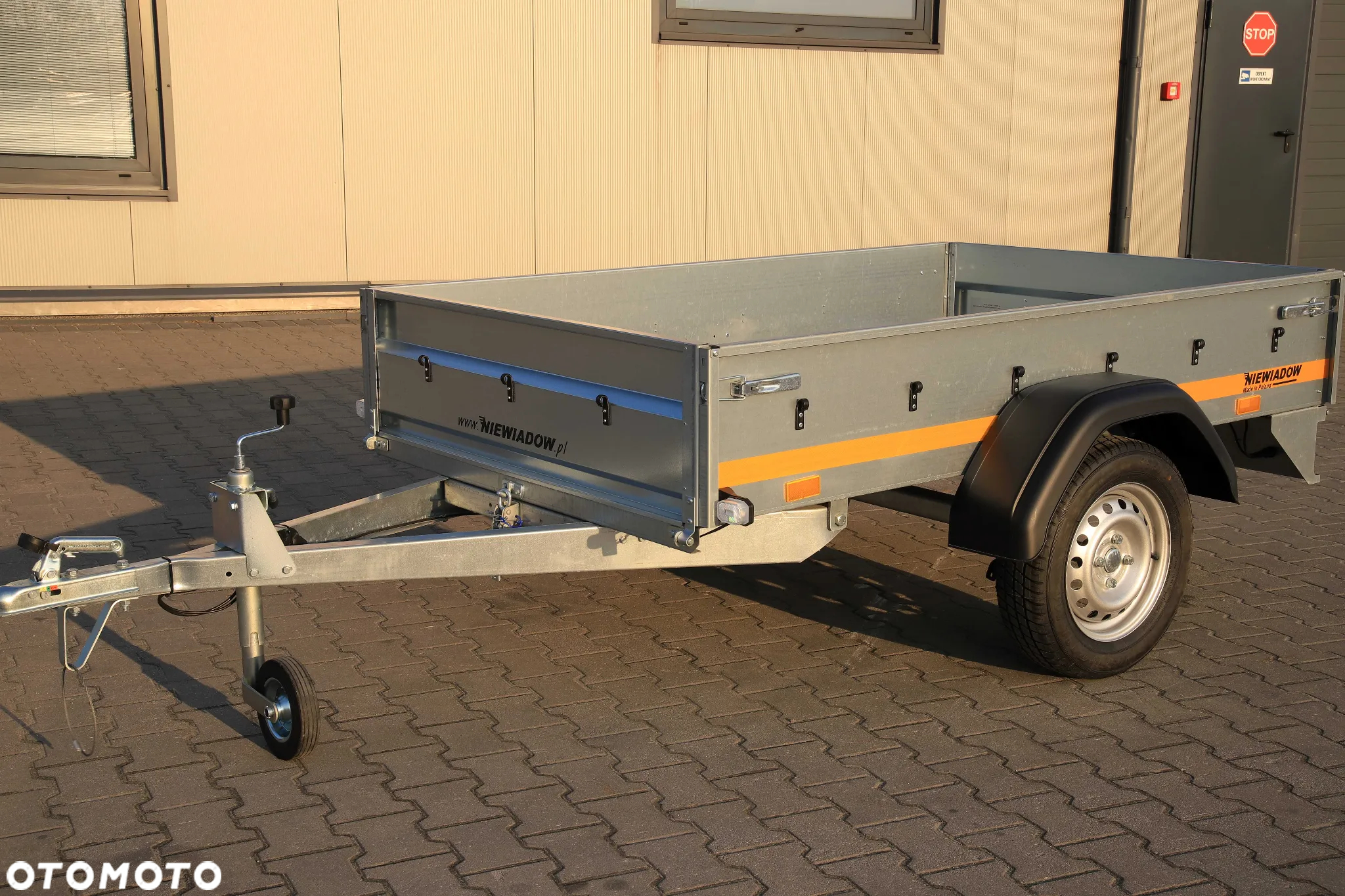 Niewiadów N-421U  204 x 128 x 35 cm DMC 750 kg Bardzo mocna - 2