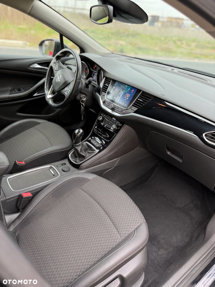 Opel Astra 1.6 D (CDTI) Start/Stop Innovation - 12