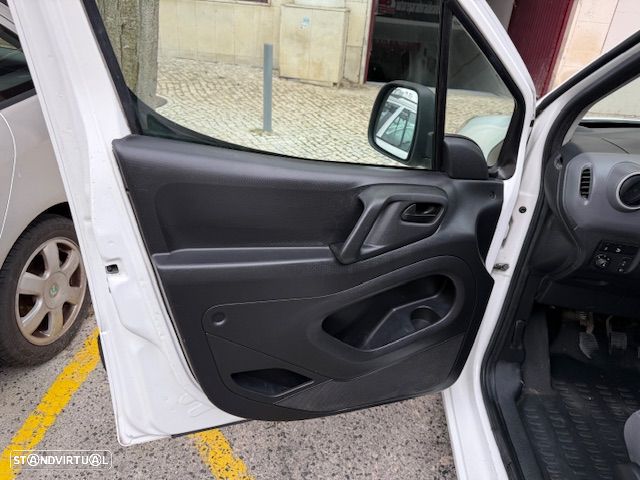 Citroën Berlingo 1.6 e-HDi Exclusive - 19