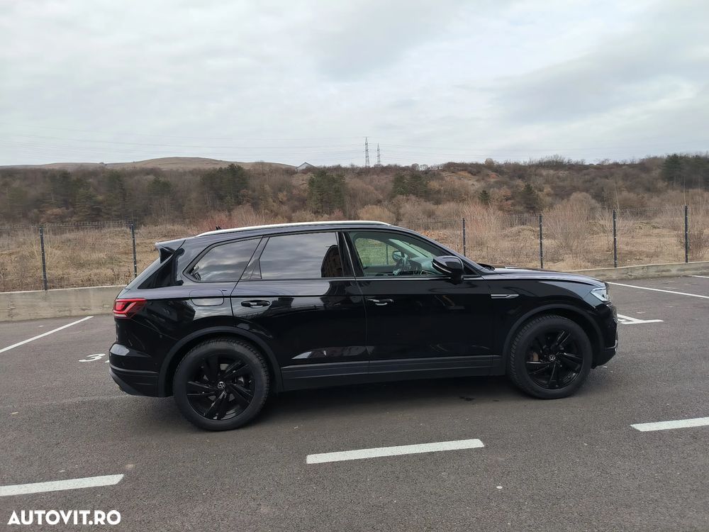 Volkswagen Touareg - 16