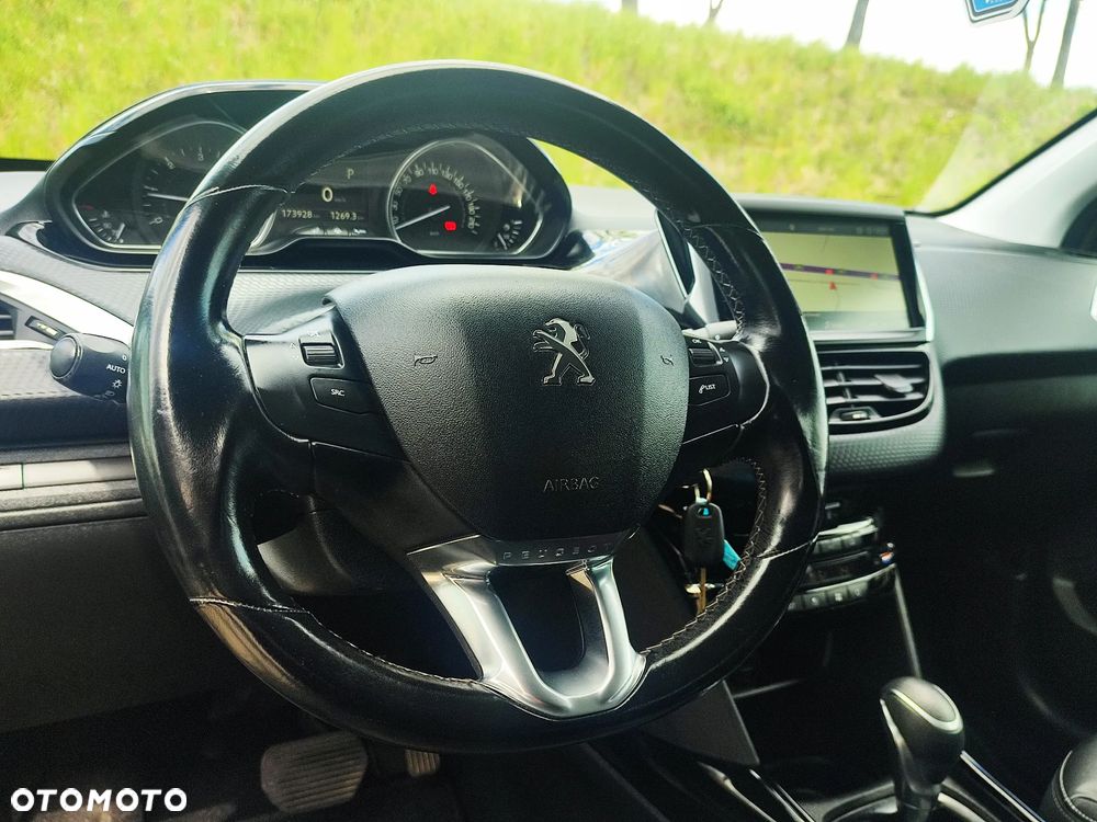 Peugeot 2008 - 19
