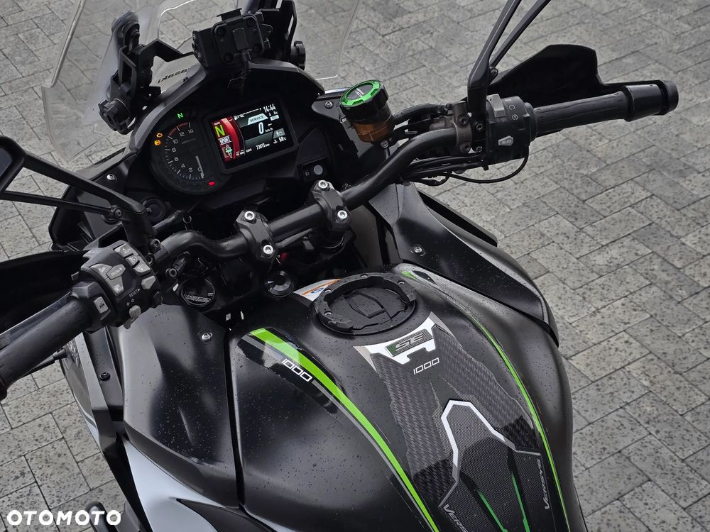 Kawasaki Versys 1000 - 8