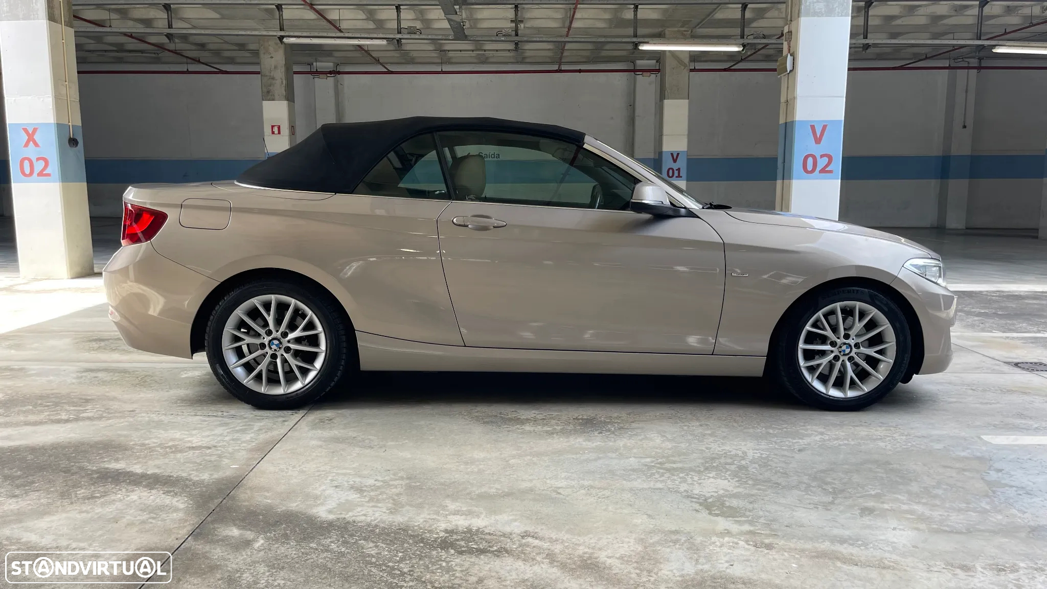 BMW 220 d Cabrio Aut. Luxury Line - 32