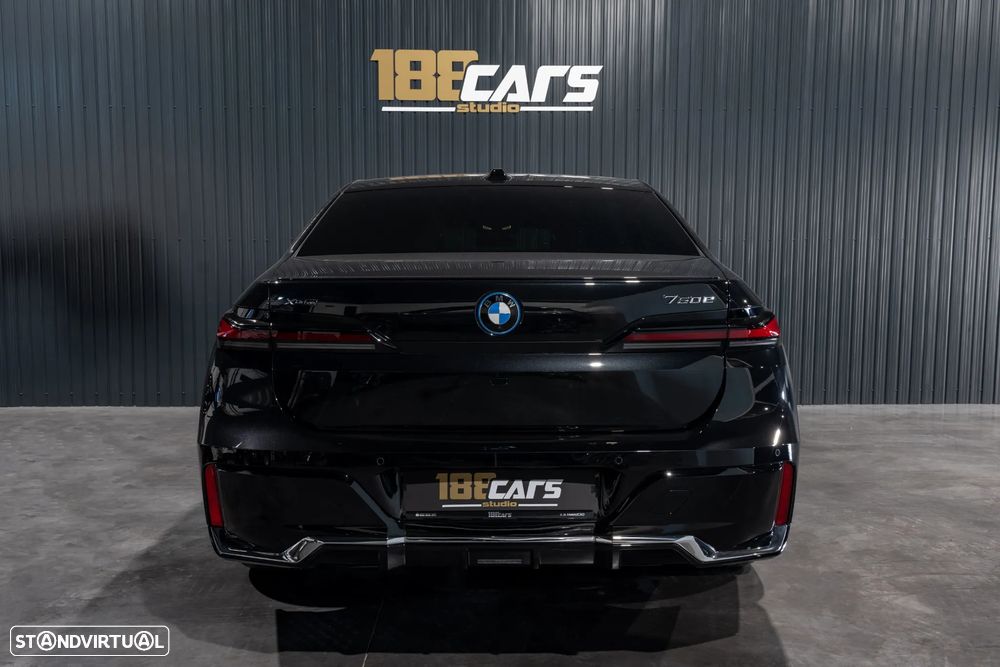 BMW 750 e xDrive - 55