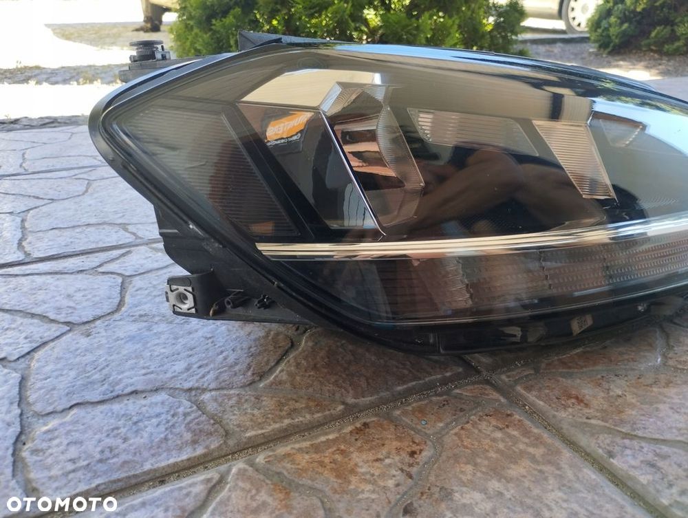 Lampa prawa ZWYKŁA VW Golf 7 VII 7.5 LIFT 2016-2020 5G1941006D - 4