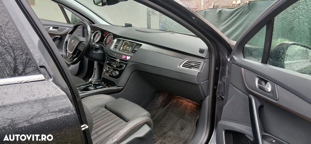 Peugeot 508 RXH Hybrid4 - 24