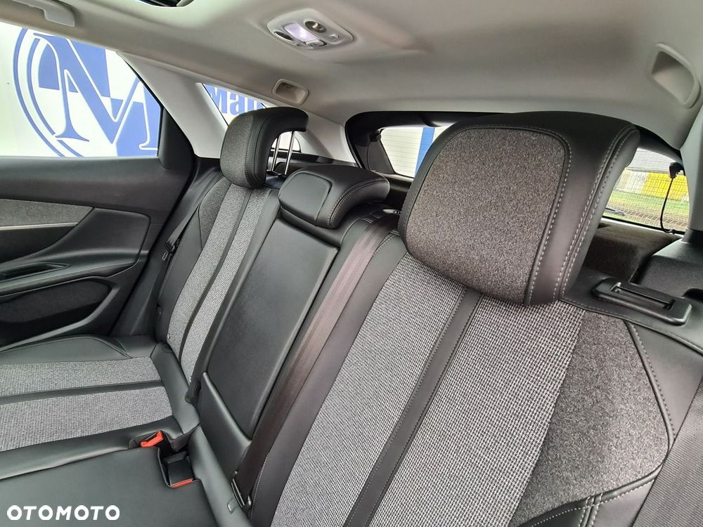 Peugeot 3008 1.5 BlueHDi Allure Pack S&S - 30