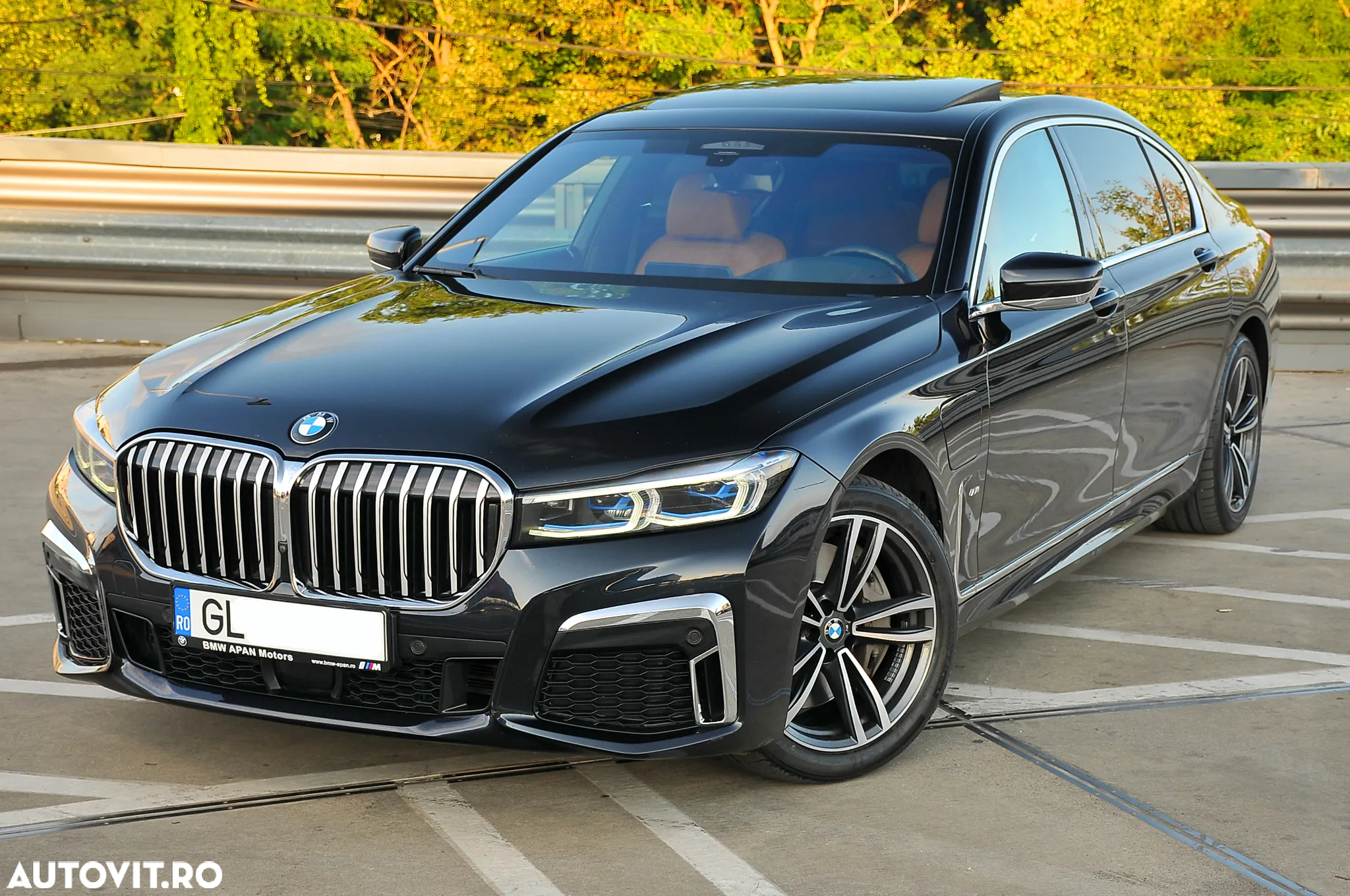 BMW Seria 7 745Le xDrive AT PHEV - 10