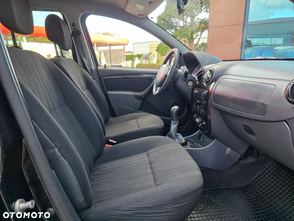 Dacia Duster 1.6 Laureate - 5