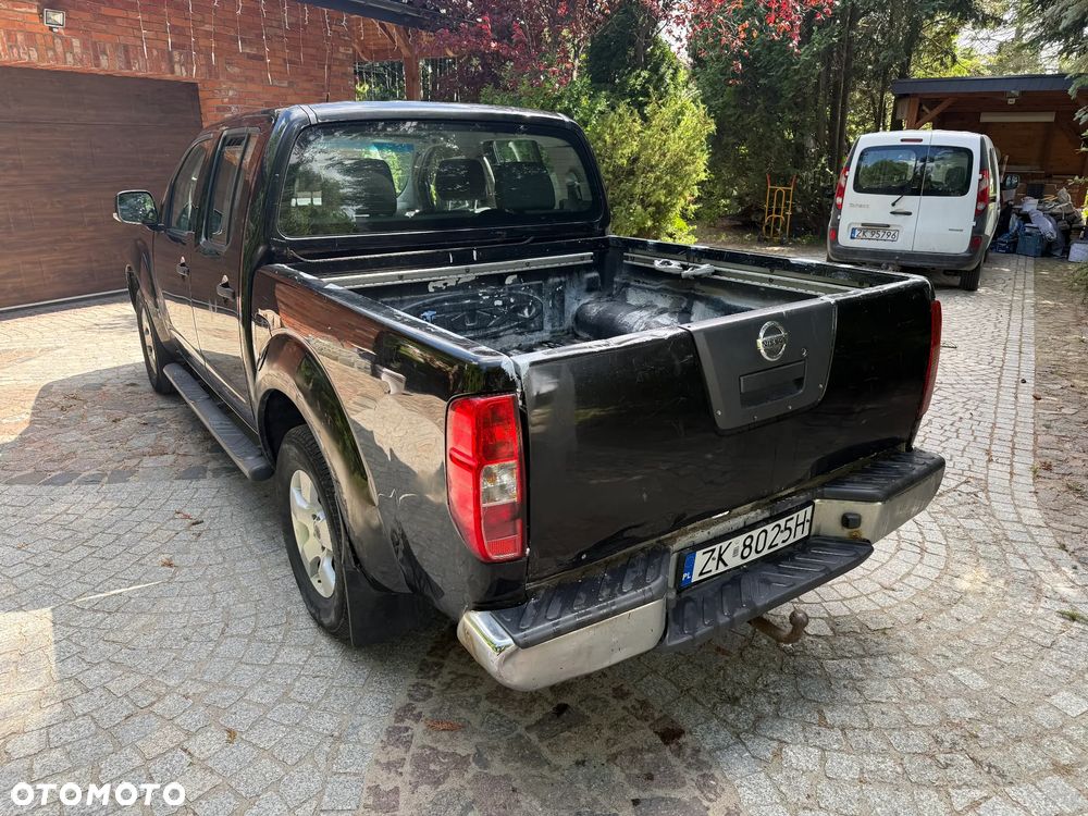 Nissan Navara 2.5 D LE - 4