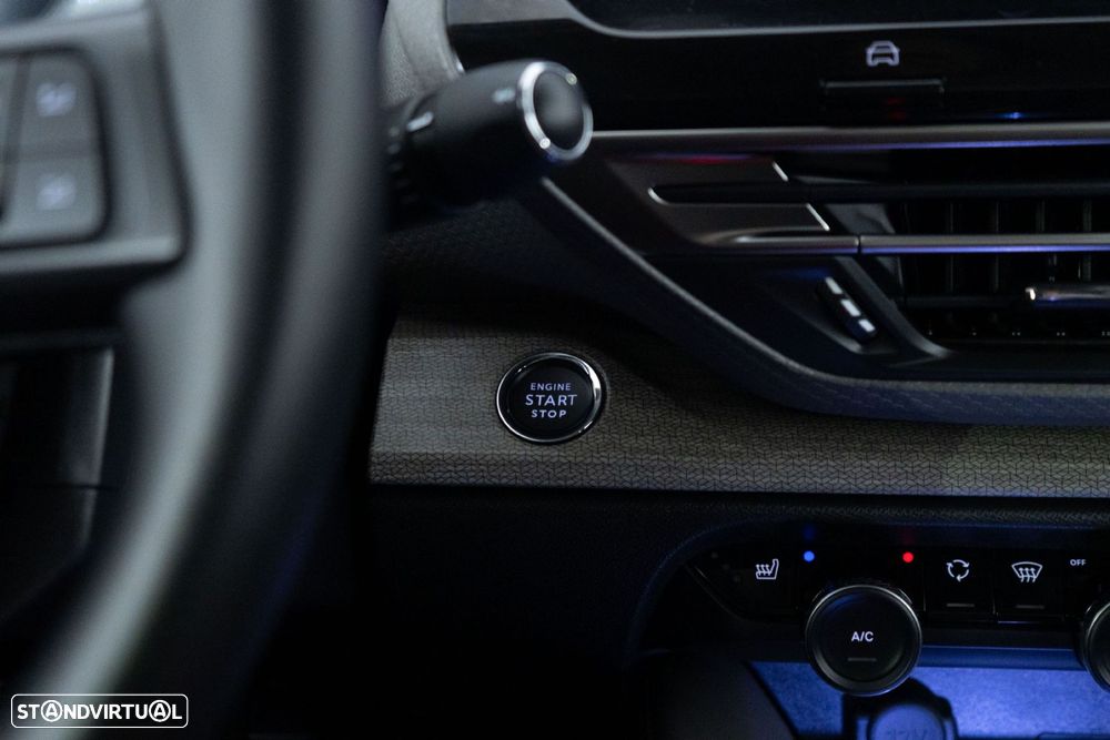 Citroën C5 X 1.6 Hybrid Shine e-EAT8 - 19