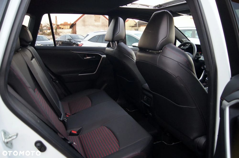 Toyota RAV4 - 15