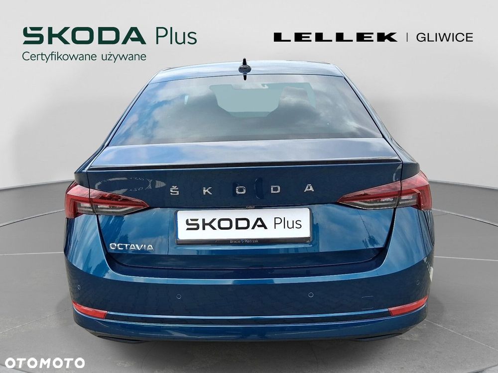 Skoda Octavia 2.0 TDI Style DSG - 8