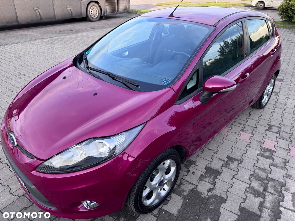 Ford Fiesta 1.25 Champions Edition - 25
