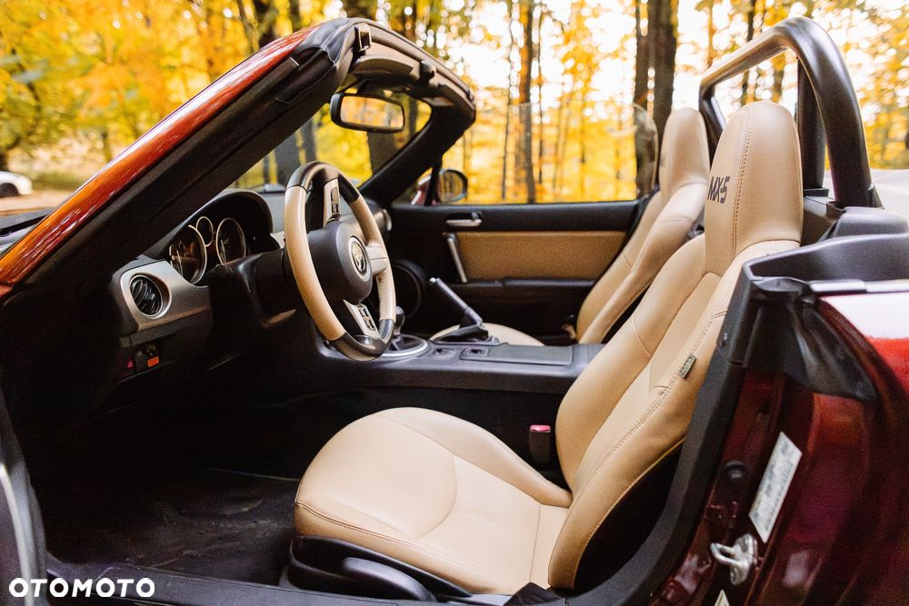Mazda MX-5 2.0 Sport - 22