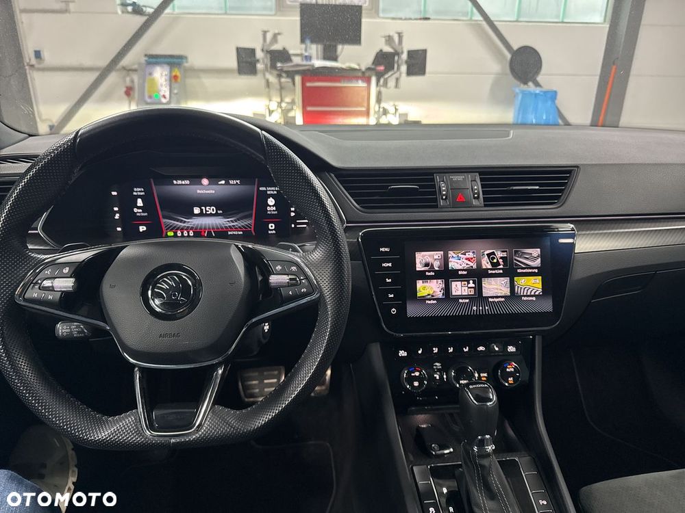 Skoda Superb 2023 photo 5