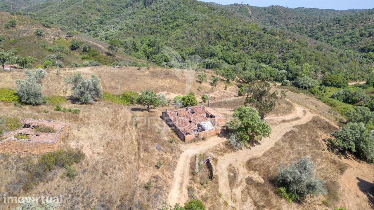 Quinta em Odemira de 14 hectares com água todo o ano - Grande imagem: 5/31
