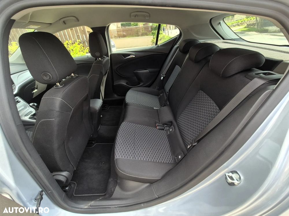 Opel Astra 1.0 Turbo ECOTEC Start/Stop Enjoy - 12