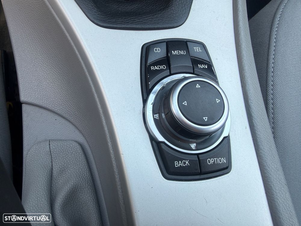 BMW 320 d DPF Blue Performance Edition Lifestyle - 21