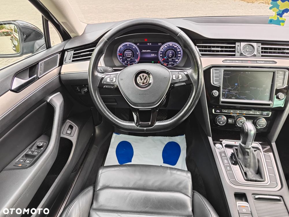Volkswagen Passat Variant 2.0 TDI Bi-Turbo BMT 4Mot Highline DSG - 19