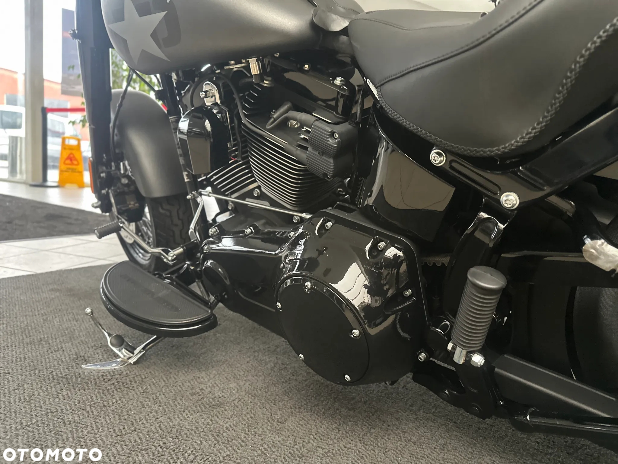 Harley-Davidson Softail Slim - 27