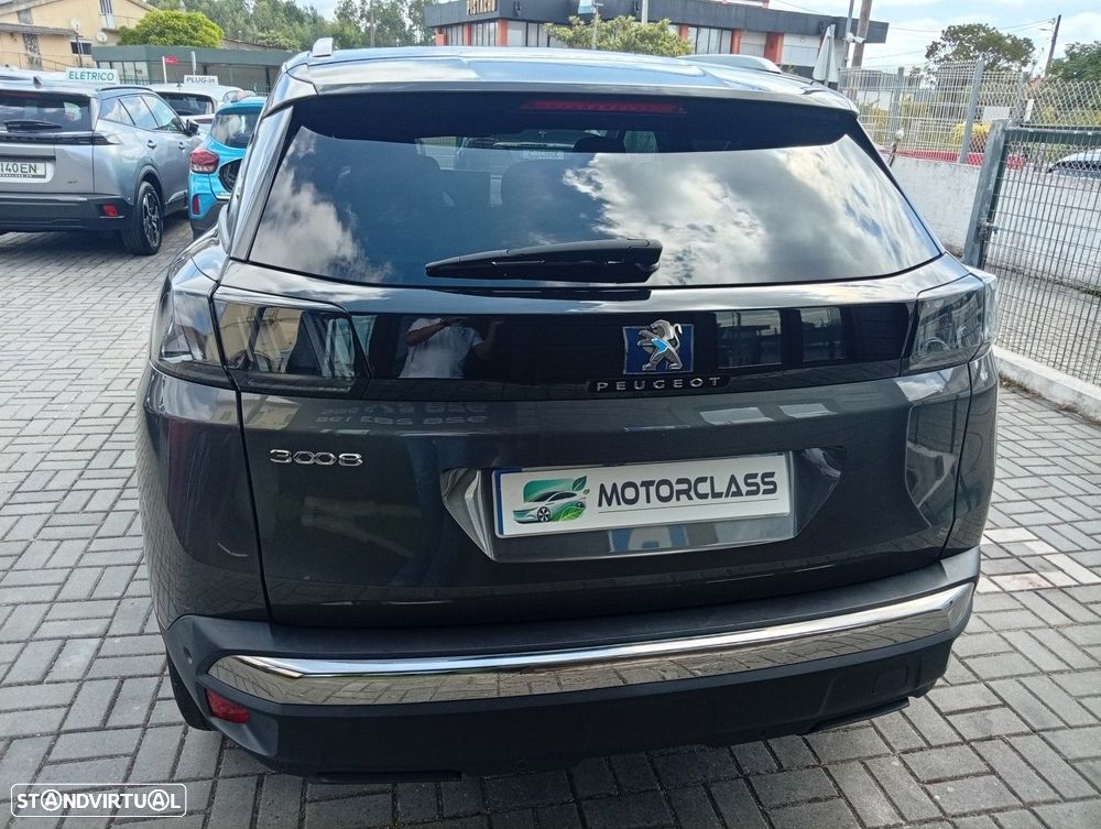 Peugeot 3008 1.5 BlueHDi Allure EAT8 - 8