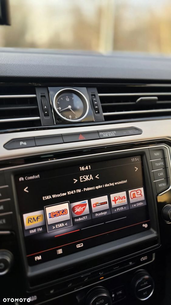 Volkswagen Passat - 19