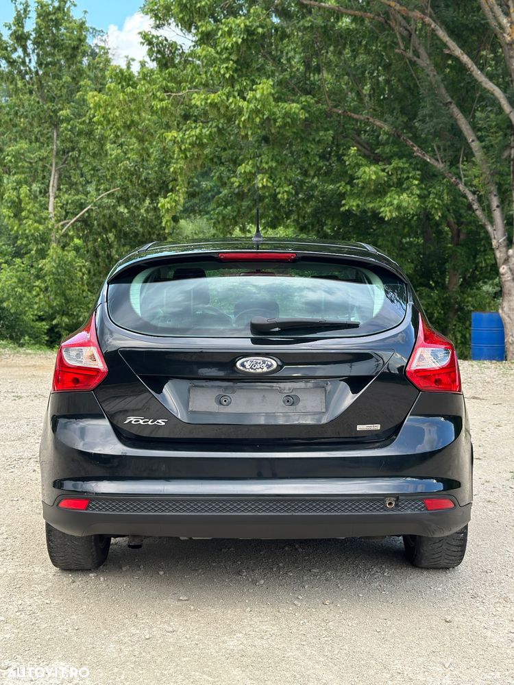 Ford Focus 1.6 TDCI DPF Trend - 13